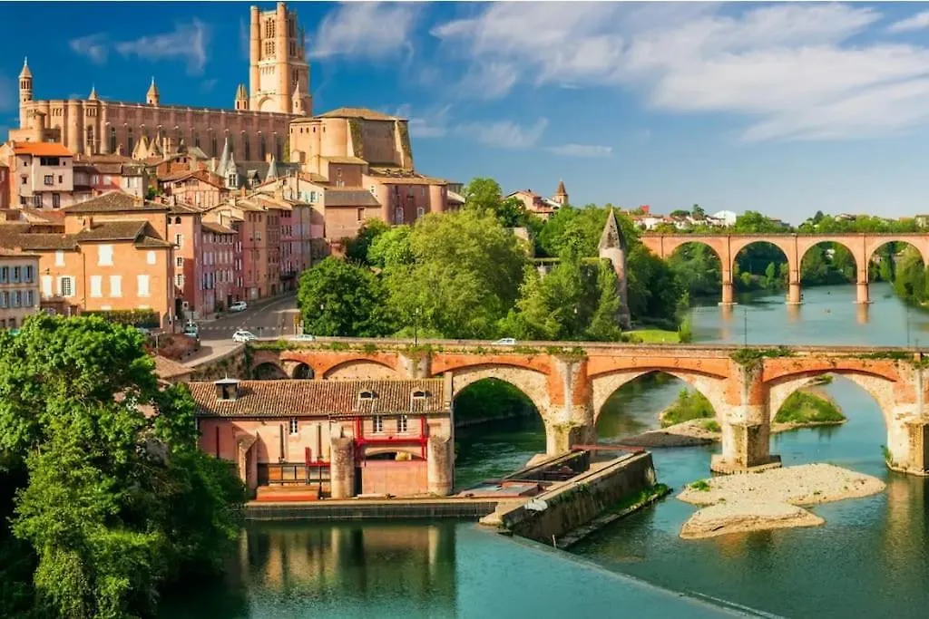 Le Saint-Sernin Eclatant Toulouse 0*,  France